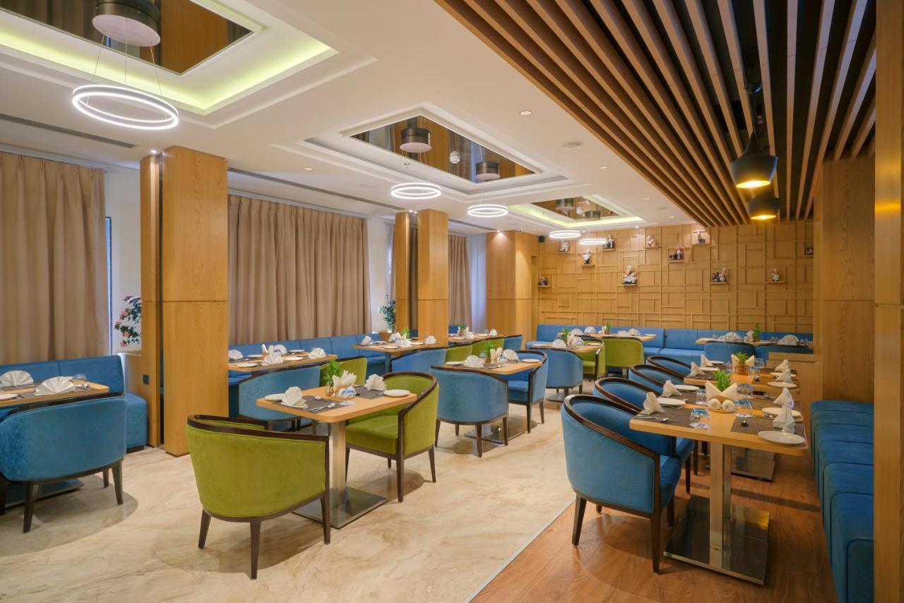 Skk Blu Hotel & Spa Удайпур Экстерьер фото