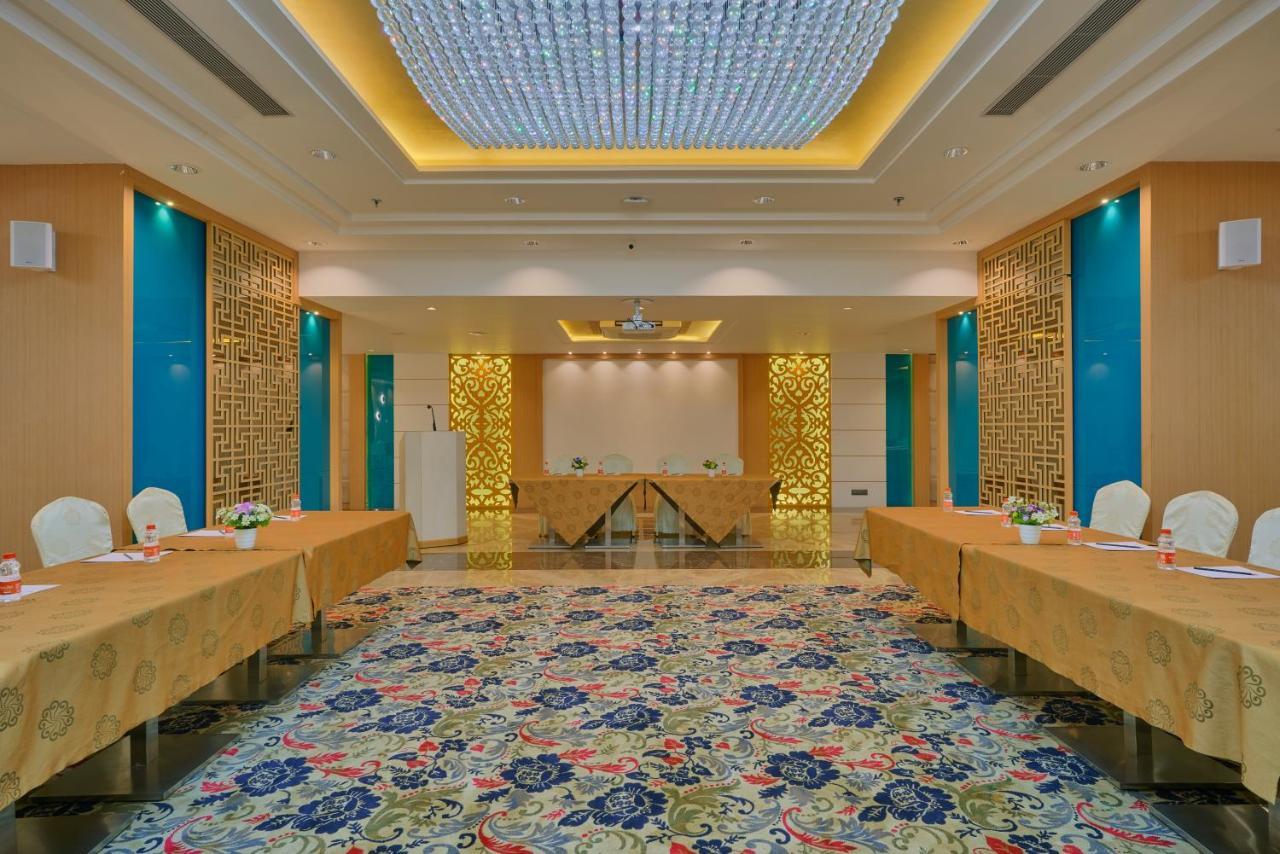 Skk Blu Hotel & Spa Удайпур Экстерьер фото